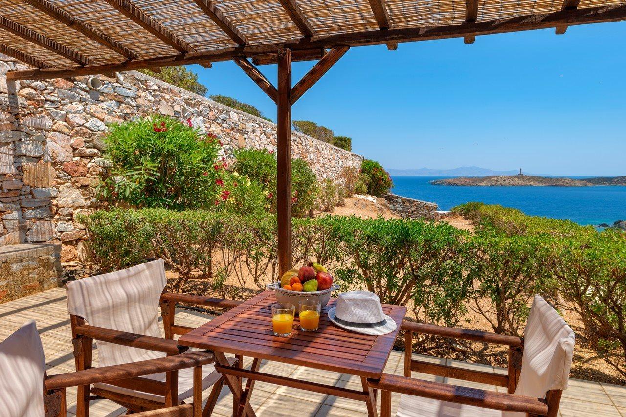 Sunrise Beach Suites Azolimnos Exterior foto