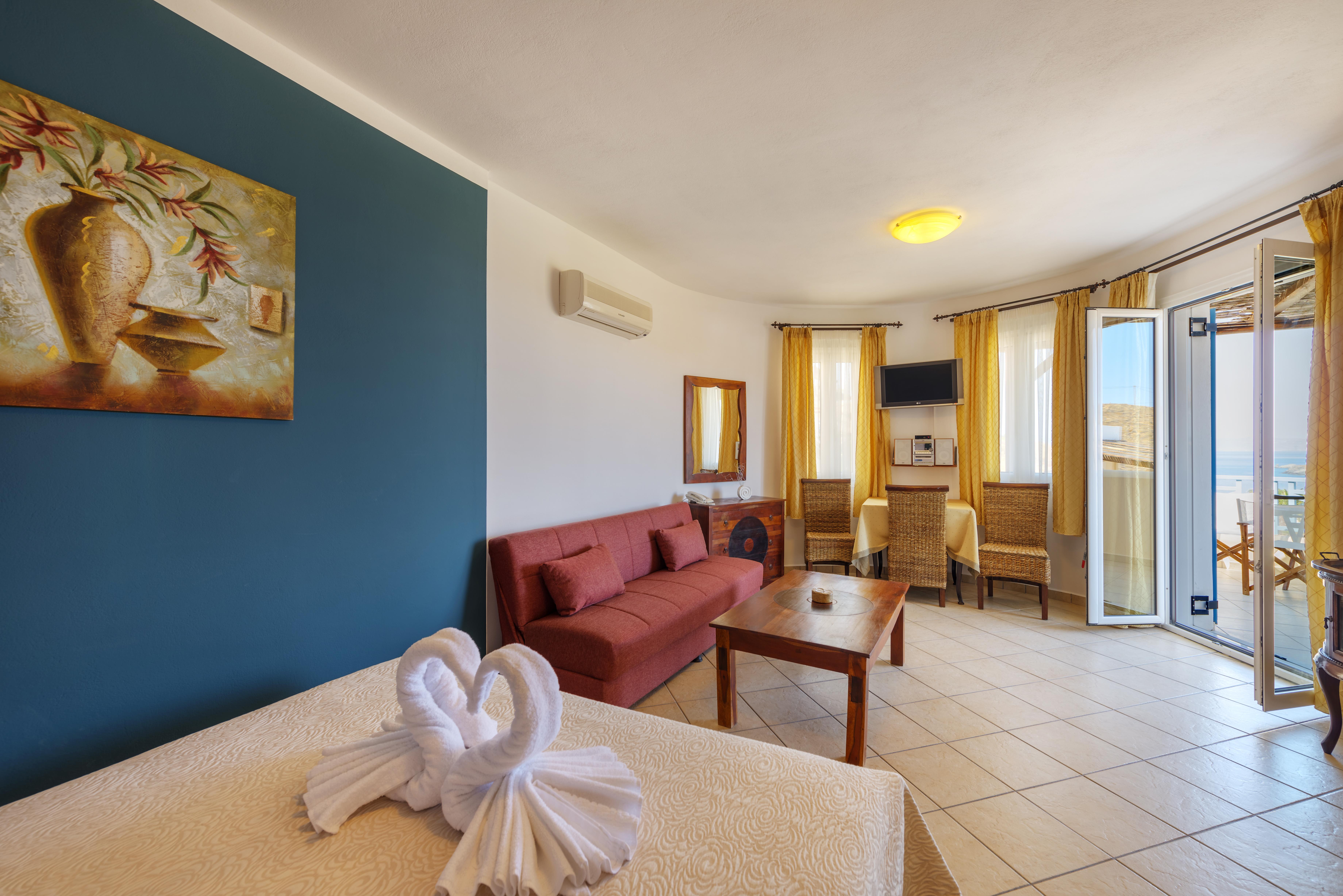 Sunrise Beach Suites Azolimnos Exterior foto