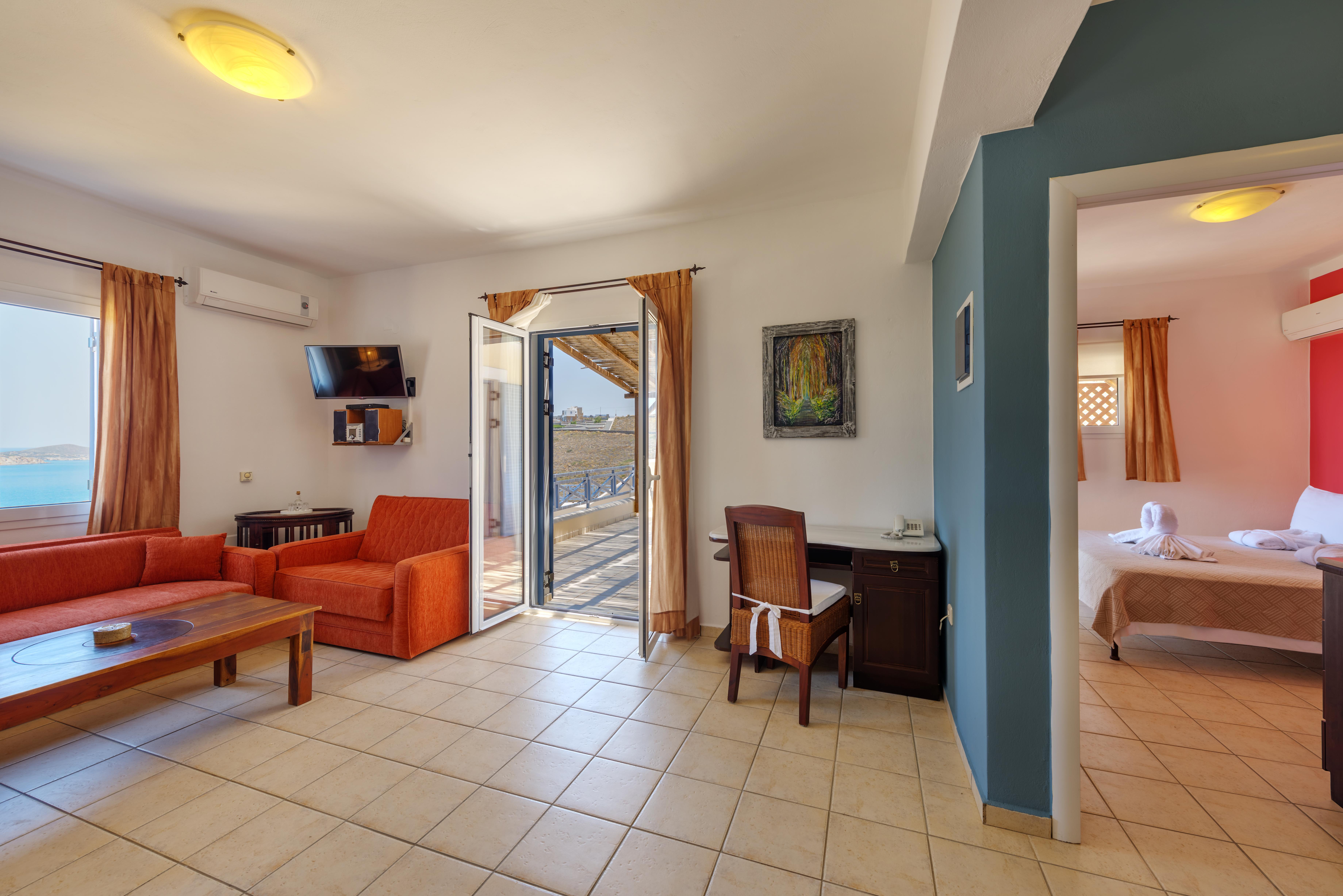 Sunrise Beach Suites Azolimnos Exterior foto