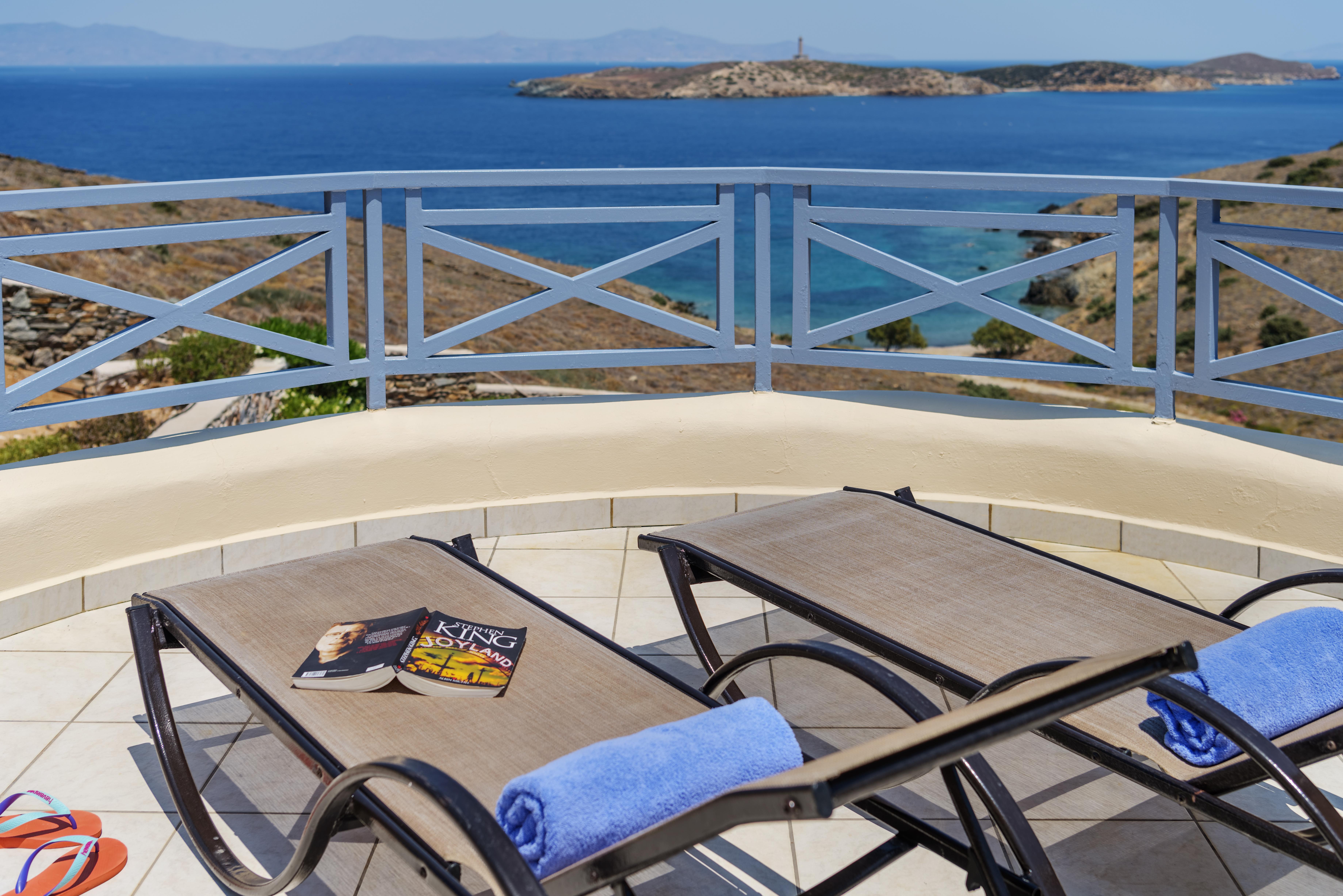 Sunrise Beach Suites Azolimnos Exterior foto